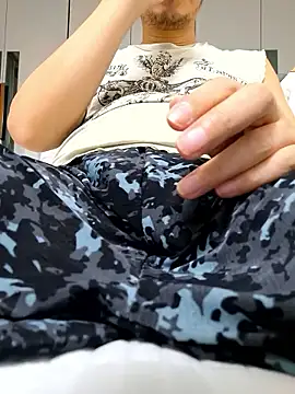 Snapshot of Ssk10N chatting on April 2026 11:00:01 AM Ssk10N online show from April 2026 11:00:01 AM