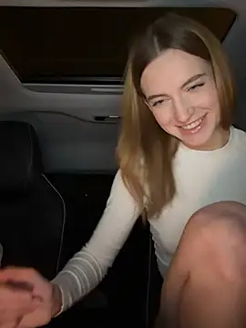 Snapshot of -AngelAri- chatting on February 2025 11:06:01 PM -AngelAri- online show from February 2025 11:06:01 PM