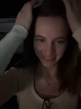 Snapshot of -AngelAri- chatting on February 2025 09:09:01 PM -AngelAri- online show from February 2025 09:09:01 PM