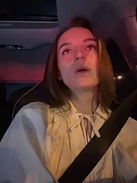 Snapshot of -AngelAri- chatting on March 2025 06:12:01 PM -AngelAri- online show from March 2025 06:12:01 PM