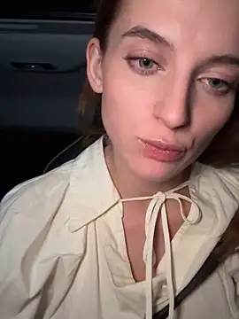 Snapshot of -AngelAri- chatting on March 2025 09:03:02 AM -AngelAri- online show from March 2025 09:03:02 AM