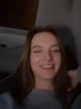 Snapshot of -AngelAri- chatting on March 2025 06:21:02 PM -AngelAri- online show from March 2025 06:21:02 PM