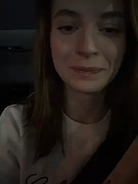 Snapshot of -AngelAri- chatting on March 2025 09:02:02 PM -AngelAri- online show from March 2025 09:02:02 PM