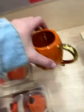 Snapshot of -AngelAri- chatting on October 2025 09:06:01 PM -AngelAri- online show from October 2025 09:06:01 PM