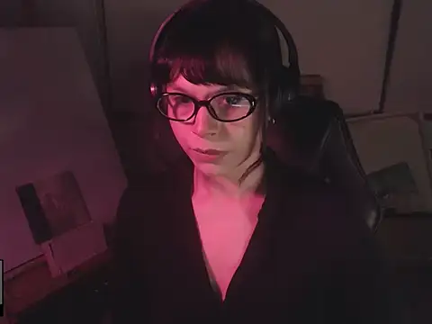 Snapshot of alien__show chatting on April 2026 03:59:01 AM alien show online show from April 2026 03:59:01 AM