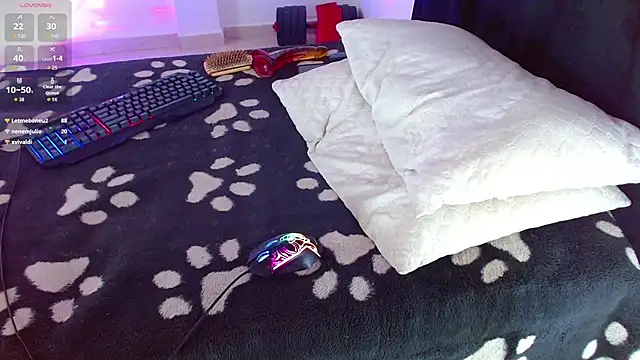 jaramilloali online show from October 2025 12:09:01 AM