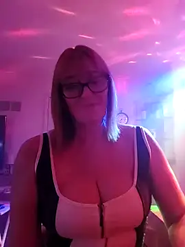 COUPLE4VOYEUR01 online show from December 2024 07:36:01 PM