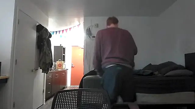 Snapshot of SilasRed chatting on December 2024 06:27:01 PM SilasRed online show from December 2024 06:27:01 PM