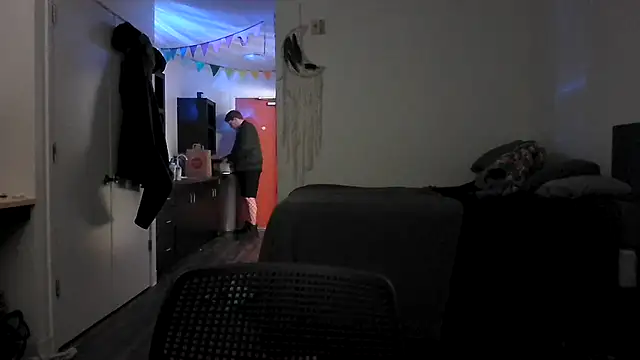 Snapshot of SilasRed chatting on December 2024 02:20:02 AM SilasRed online show from December 2024 02:20:02 AM