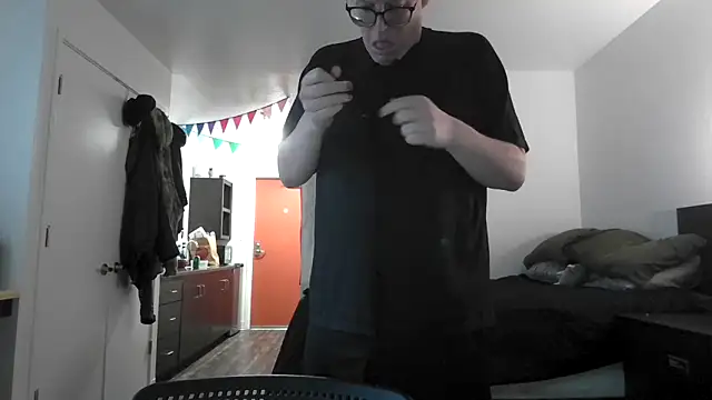 Snapshot of SilasRed chatting on January 2025 09:31:01 PM SilasRed online show from January 2025 09:31:01 PM