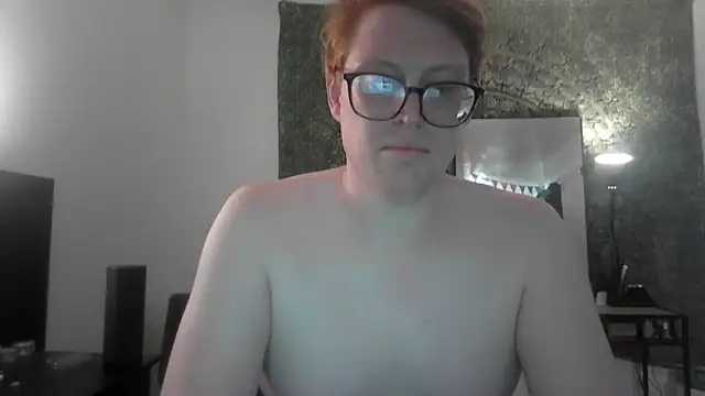 Snapshot of SilasRed chatting on January 2025 10:40:01 PM SilasRed online show from January 2025 10:40:01 PM