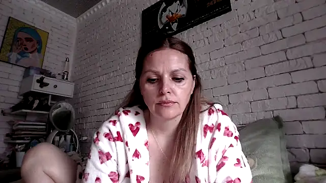 Snapshot of Angel_girllovemy chatting on February 2026 08:08:02 AM Angel girllovemy online show from February 2026 08:08:02 AM