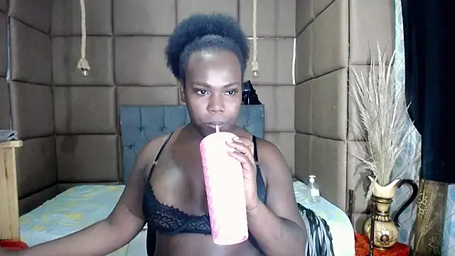 Snapshot of CatrinaGill chatting on October 2025 03:00:01 PM CatrinaGill online show from October 2025 03:00:01 PM