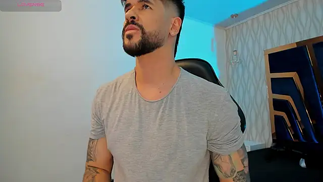 Petesevans online show from November 2025 11:21:02 PM