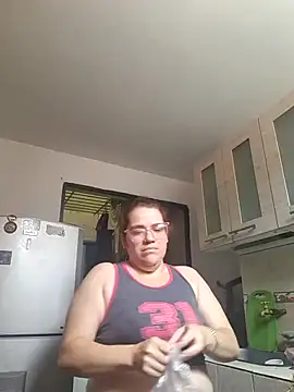 Snapshot of karlythoth@xh chatting on October 2025 04:42:01 PM karlythothxh online show from October 2025 04:42:01 PM