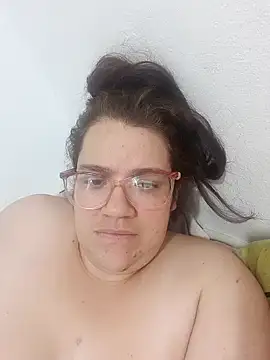 Snapshot of karlythoth@xh chatting on November 2025 06:04:02 AM karlythothxh online show from November 2025 06:04:02 AM