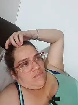 Snapshot of karlythoth@xh chatting on November 2025 01:59:01 AM karlythothxh online show from November 2025 01:59:01 AM