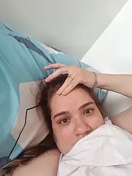 Snapshot of karlythoth@xh chatting on November 2025 02:05:01 PM karlythothxh online show from November 2025 02:05:01 PM