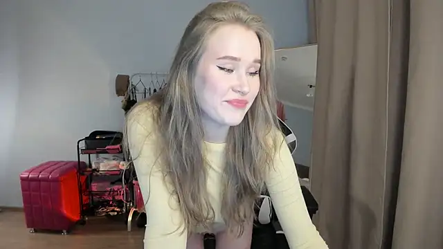 Snapshot of sexxy_potatoes chatting on November 2025 01:44:02 PM sexxy potatoes online show from November 2025 01:44:02 PM