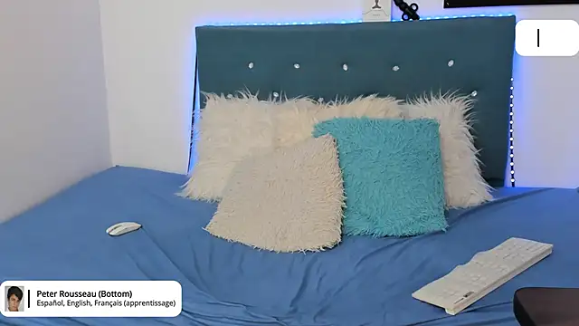 Snapshot of Max_and_Peter chatting on February 2025 10:31:02 PM Max and Peter online show from February 2025 10:31:02 PM