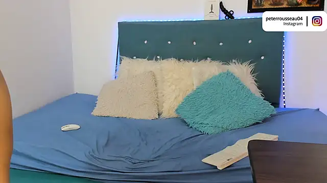 Snapshot of Max_and_Peter chatting on February 2025 07:27:02 PM Max and Peter online show from February 2025 07:27:02 PM