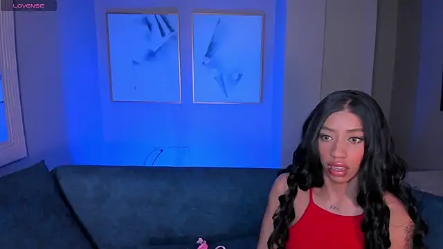 Snapshot of LindseyCox chatting on January 2025 01:34:02 AM LindseyCox online show from January 2025 01:34:02 AM