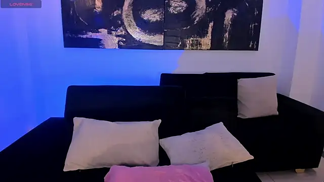 Snapshot of LindseyCox chatting on February 2025 07:49:01 PM LindseyCox online show from February 2025 07:49:01 PM