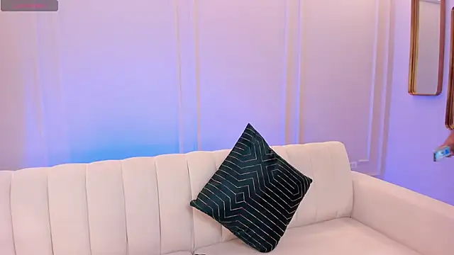 Snapshot of LindseyCox chatting on February 2025 08:55:02 PM LindseyCox online show from February 2025 08:55:02 PM