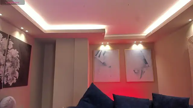 Snapshot of LindseyCox chatting on October 2025 04:21:02 AM LindseyCox online show from October 2025 04:21:02 AM