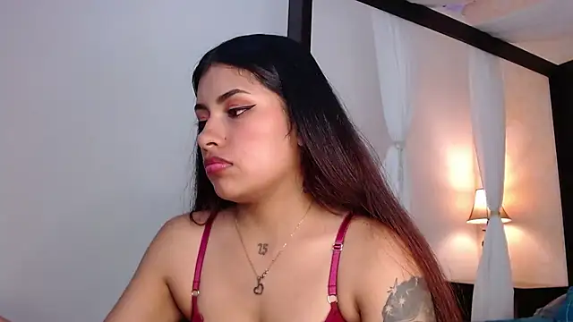 ChantalPetit online show from September 2025 07:03:02 PM