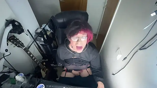 ecd011 online show from March 2025 04:20:02 AM