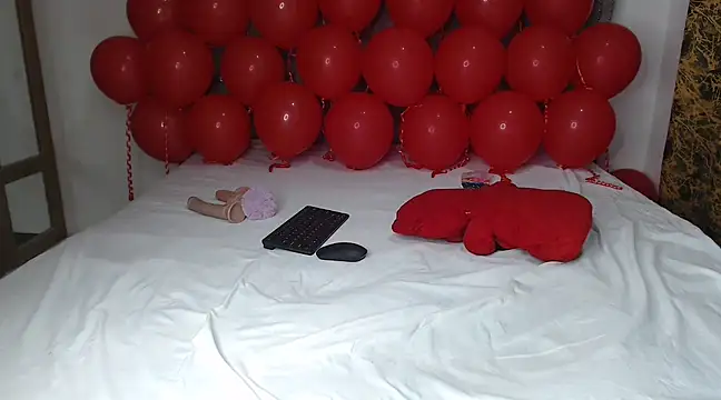 Naughtymis online show from February 2025 05:50:02 PM