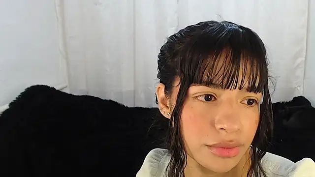 Snapshot of Liz_Galactic chatting on January 2025 07:21:02 PM Liz Galactic online show from January 2025 07:21:02 PM