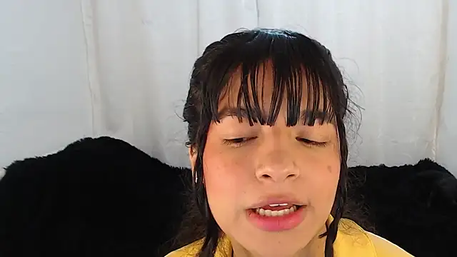 Snapshot of Liz_Galactic chatting on January 2025 10:06:02 PM Liz Galactic online show from January 2025 10:06:02 PM