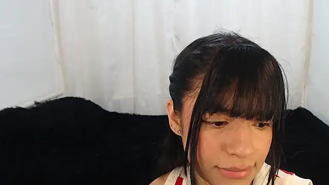 Snapshot of Liz_Galactic chatting on February 2025 07:15:01 AM Liz Galactic online show from February 2025 07:15:01 AM