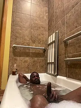 Maculine Stayr online show from February 2025 06:37:02 AM