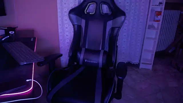 fernan redsxxx online show from December 2024 10:52:02 PM