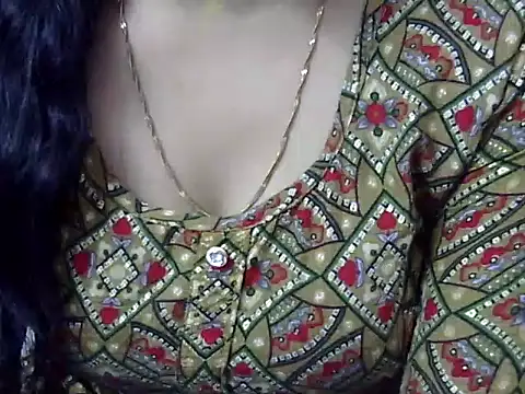 Snapshot of Your_wild_Dia chatting on February 2025 04:27:02 AM Your wild Dia online show from February 2025 04:27:02 AM