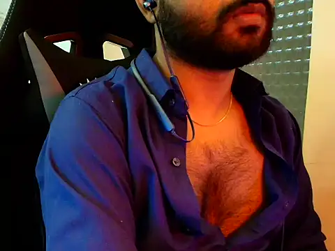 SHENOY3 online show from April 2026 04:17:01 AM