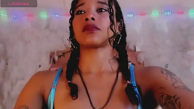 kelly thomson online show from January 2025 10:31:02 PM