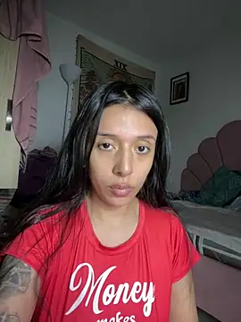 Snapshot of kiaraglam2 chatting on March 2025 05:27:02 AM kiaraglam2 online show from March 2025 05:27:02 AM