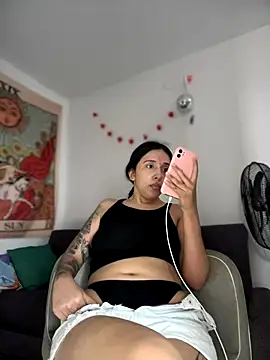 Snapshot of kiaraglam2 chatting on September 2025 01:13:01 PM kiaraglam2 online show from September 2025 01:13:01 PM