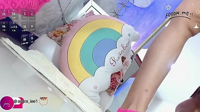 Snapshot of adara_le chatting on September 2025 12:40:01 PM adara le online show from September 2025 12:40:01 PM