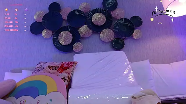 Snapshot of adara_le chatting on October 2025 12:02:02 PM adara le online show from October 2025 12:02:02 PM