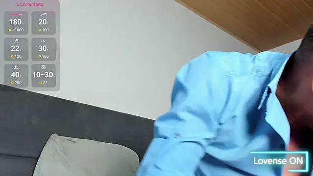 jhonyalzate2 online show from March 2026 01:42:01 AM