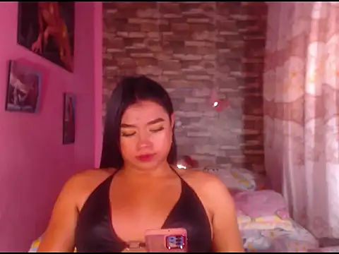 katrinawillff online show from February 2025 08:36:01 PM