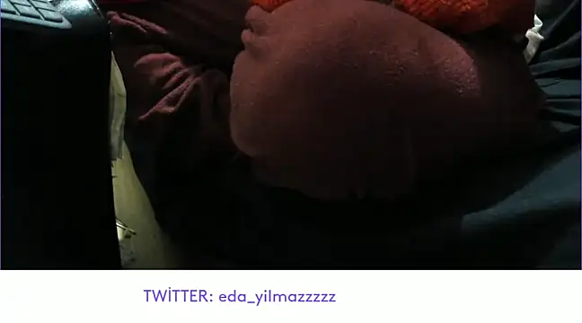 Snapshot of sexy_modelll chatting on February 2025 05:57:02 PM sexy modelll online show from February 2025 05:57:02 PM