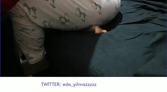 Snapshot of sexy_modelll chatting on February 2025 10:50:02 PM sexy modelll online show from February 2025 10:50:02 PM