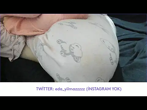 Snapshot of sexy_modelll chatting on March 2025 05:42:02 PM sexy modelll online show from March 2025 05:42:02 PM