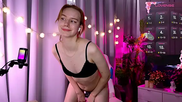 Ramona    online show from January 2025 08:51:02 AM